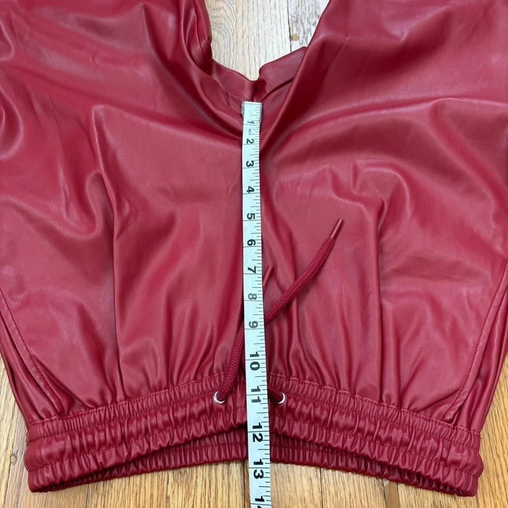 Zara Red High Rise Faux Leather Relaxed Fit pull on Preppy Jogger Pants XS/W26
